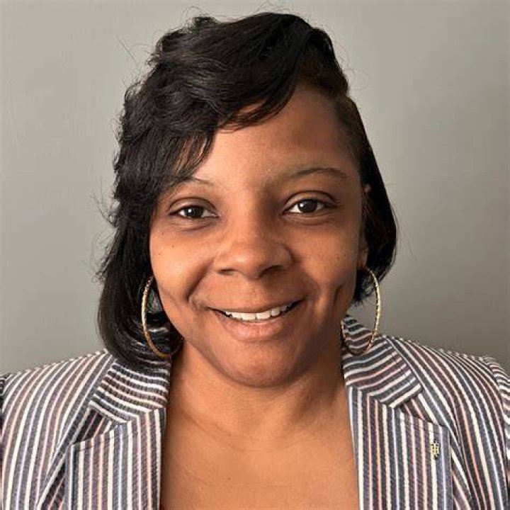 Christal Bell Dixon LinkedIn