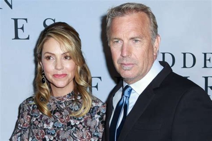 Christine, Wife Of Kevin Costner, Denies Relationship With Daniel Starr