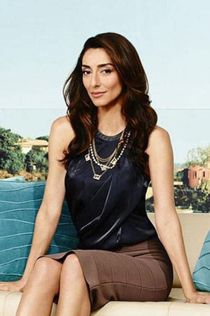 Classify Iranian actress Necar Zadegan