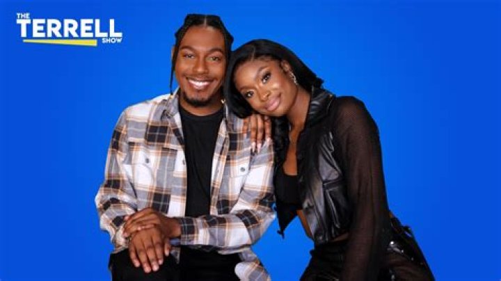 COCO JONES Talks Almost Giving Up Acting, T & Coco, and Sings Her