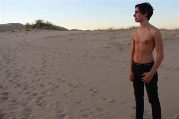 Colby Brock Height How Tall Is Colby Brock? Wikis, Celebrity Bios & More