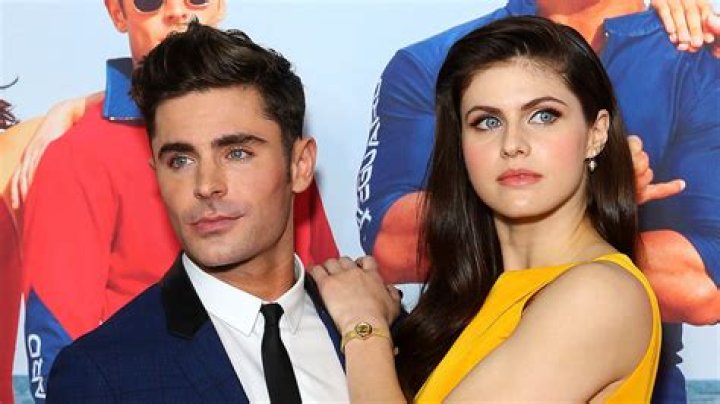 Confirman que Zac Effron y Alexandra Daddario est&aacute;n saliendo Vogue