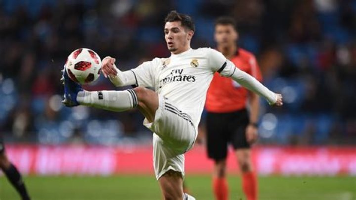 Copa del Rey Brahim Diaz makes Real Madrid debut in 30 win Football