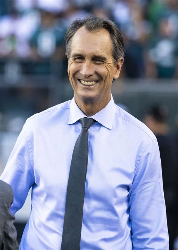 Cris Collinsworth blames 'doppelgänger' for Melissa Stark joke