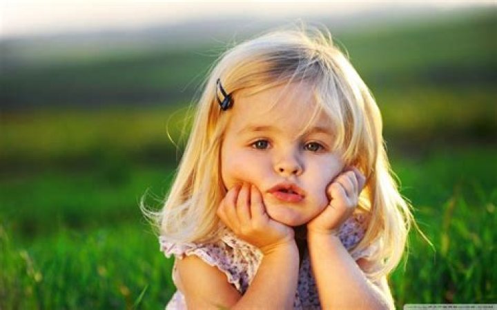 Cute Girl Blonde Hairs Wallpaper,HD Girls Wallpapers,4k Wallpapers,Images,Backgrounds,Photos and