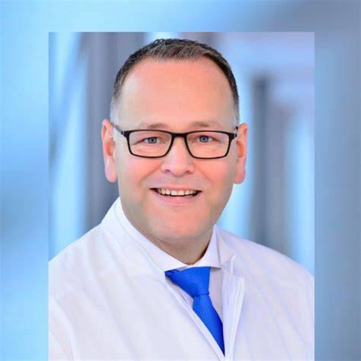 Daniel WEBER Dr. med.dent. Universit&auml;tsklinikum Gie&szlig;en und Marburg