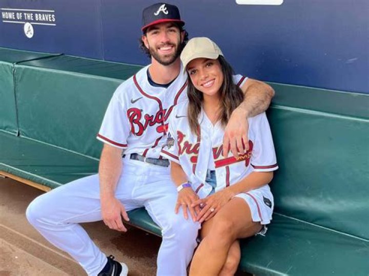 Dansby Swanson and Mallory Pugh on tying the knot before loved ones