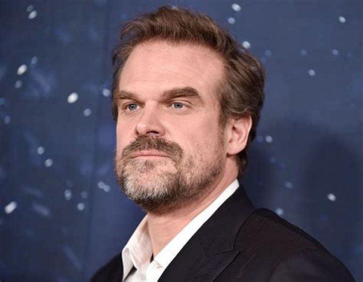 David Harbour's Santa Goes Full John Wick in 'Violent Night' Trailer