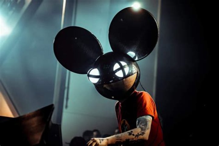 Deadmau5 Net Worth, Salary and Earnings Wealthypipo