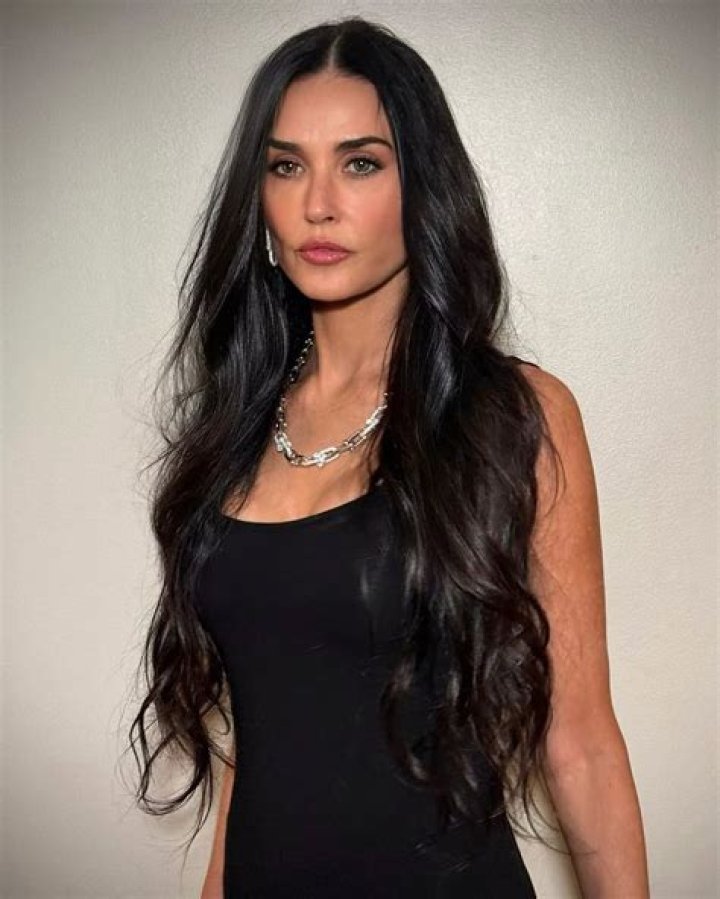 Demi Moore Is Planning a TellAll About Ex Ashton Kutcher (EXCLUSIVE)