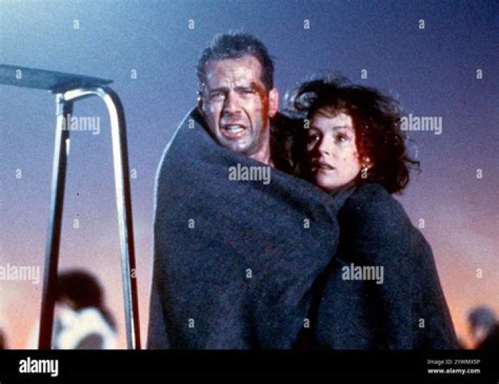 Die Hard Bonnie Bedelia Photo (26395129) Fanpop