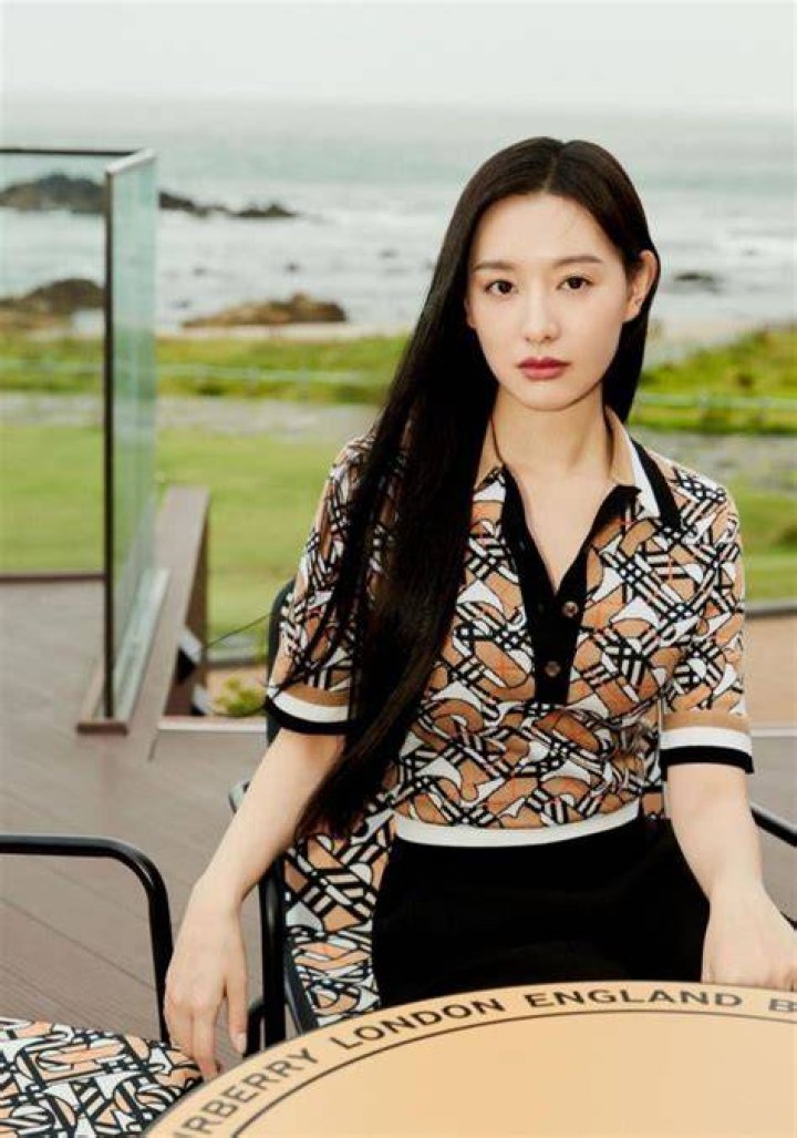 Discover Kim Ji Won's Height With Astonishing Facts And Measurements