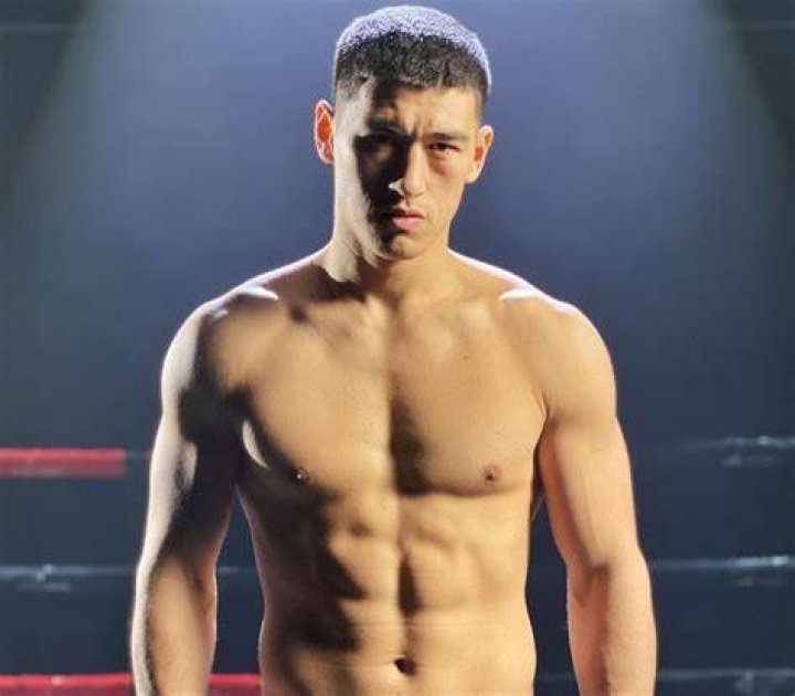 Dmitry Bivol Wiki, Biography, Wikipedia, Age, Family Net Worth, Wife