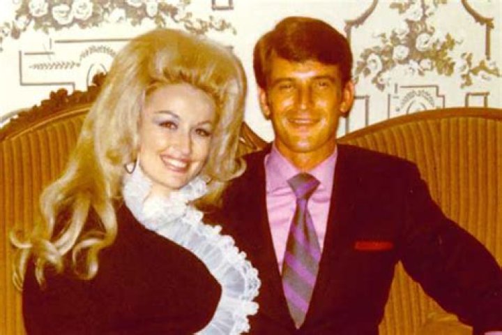 dolly parton husband Dresses Images 2022