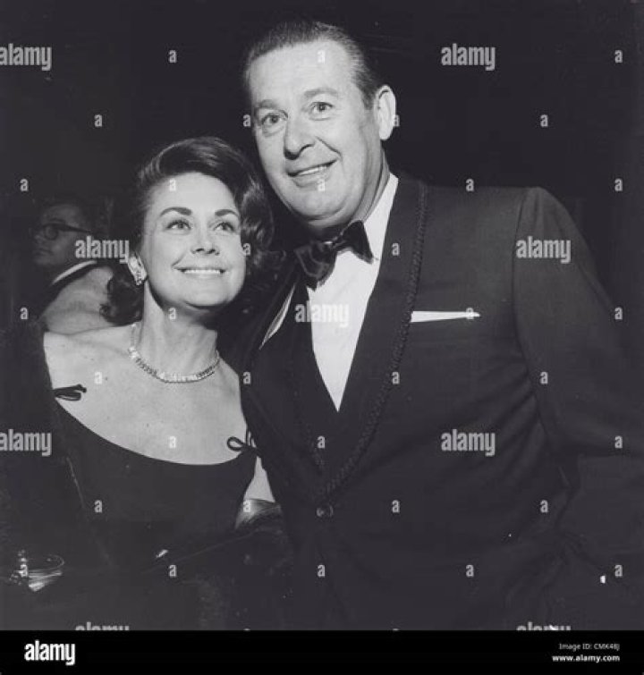 DON DEFORE with wife Marion Holmes at the honor Shirley Stock Photo