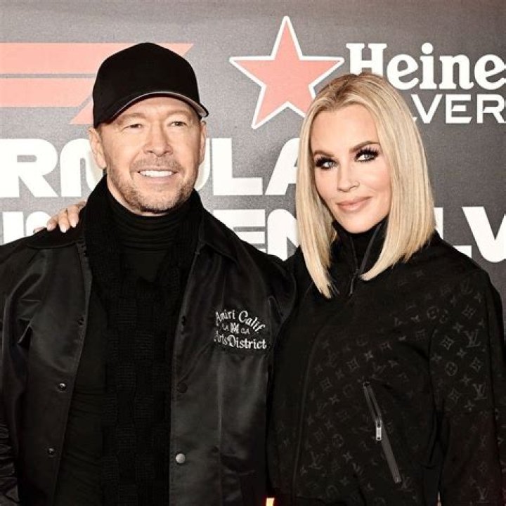 Donnie Wahlberg Bio, Age, Net Worth, Height, Nationality, Career