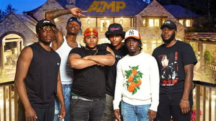 Dope Dear Cast & Crew