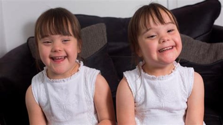 Down&rsquo;s Syndrome Twins Are One In A Million YouTube