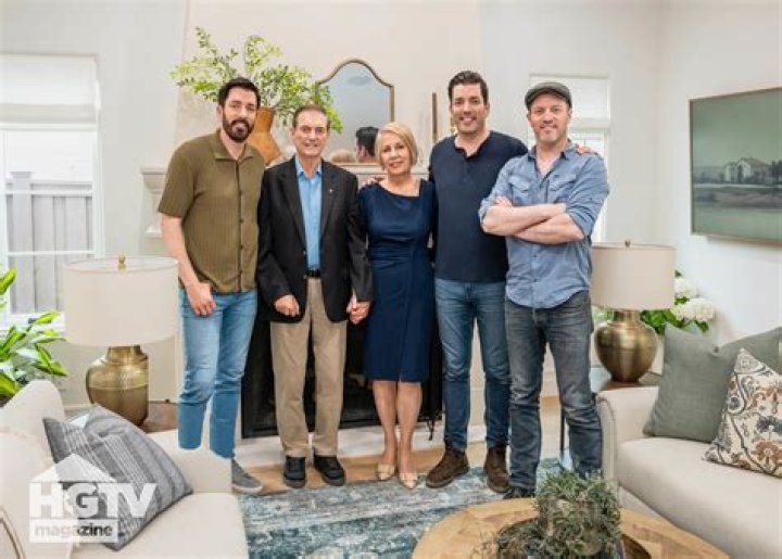 Drew Scott HGTV&rsquo;s Property Brothers Share Their Bucket Lists