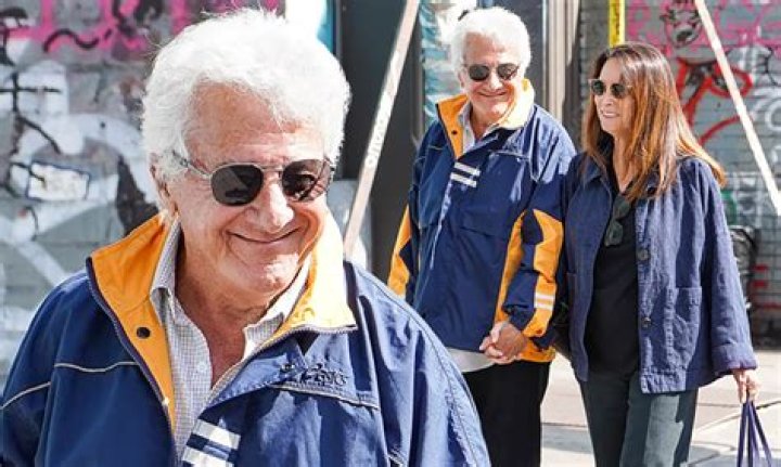 Dustin Hoffman goes for a stroll with wife Lisa on set of The
