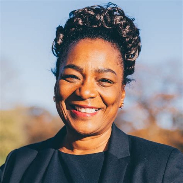 Elaine Brown University of Essex