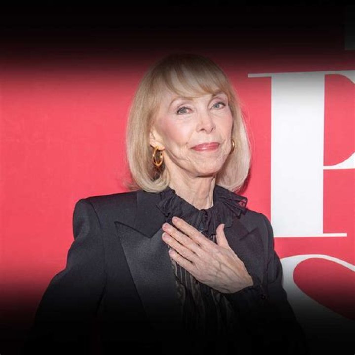 Elaine Joyce Age, Bio, Birthday, Family, Net Worth National Today