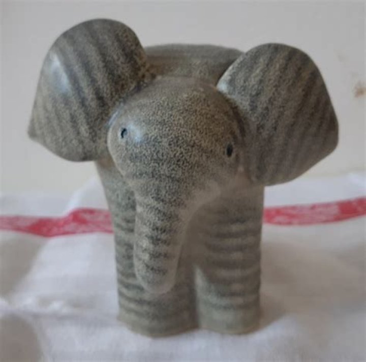 Elefant Lisa Larson Larsson