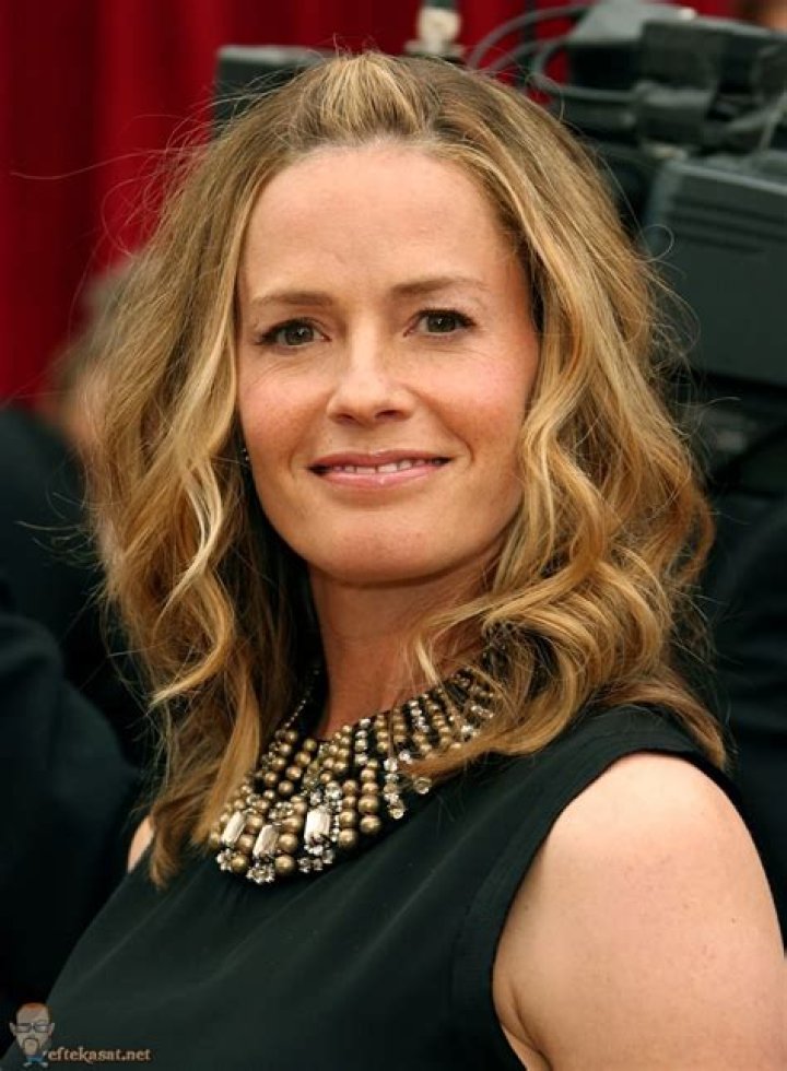 Elisabeth Shue Disney Wiki Fandom