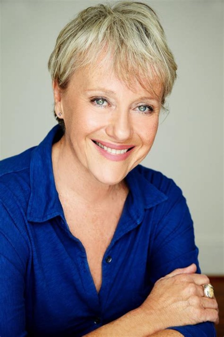 Elizabeth Alexander IMDb
