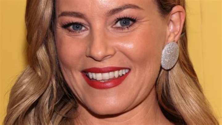 Elizabeth Banks Talks About Her 27Year Relationship To Husband Max