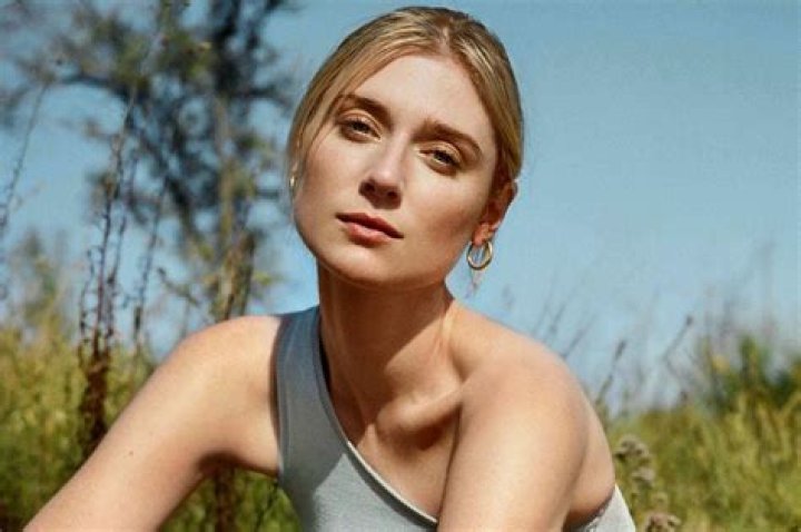 Elizabeth Debicki Hot Bikini Pictures Sexy Babe Of The Great Gatsby