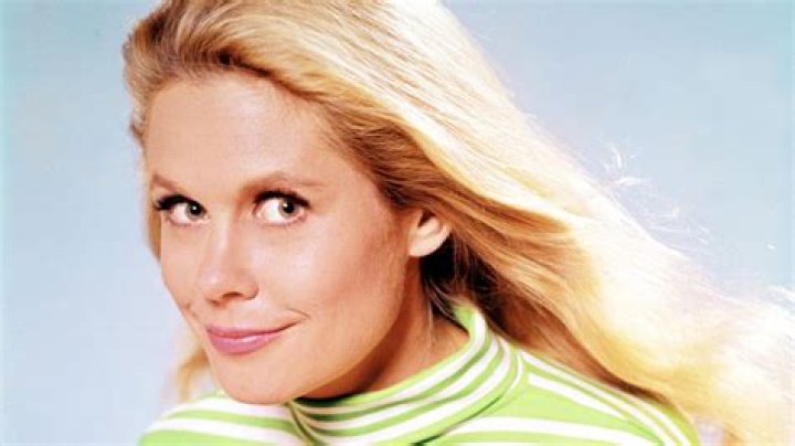 Elizabeth montgomery finally gets her star on the Walk of Fame