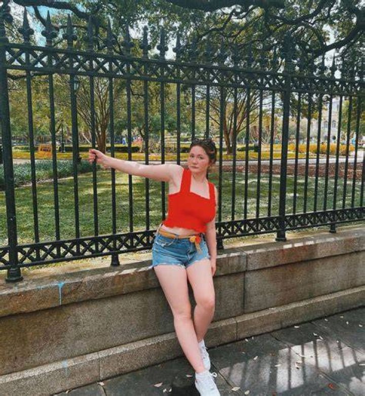 Emma Kenney Age, Height, Snapchat, Boyfriend,Parents & Family