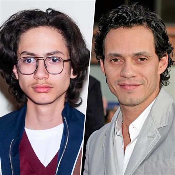 Emme, 14, Skips Dad Marc Anthony&rsquo;s Miami Wedding As They