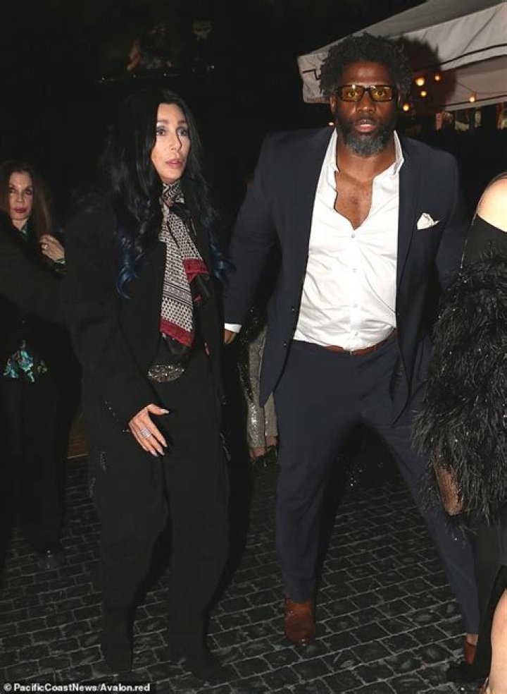 EXCLUSIVE Cher hired four men to kidnap troubled son Elijah Blue