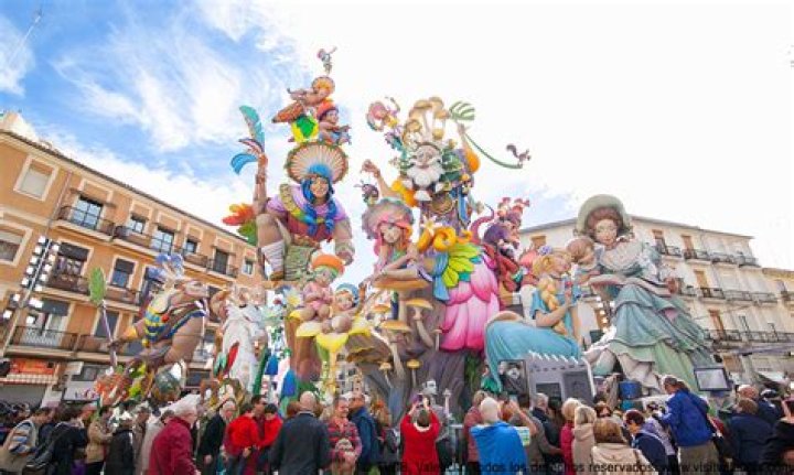 Fallas Tour, Valencia