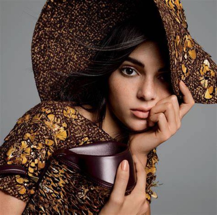 Fashion editorial Kendall Henner by Inez & Vinoodh for Vogue US The