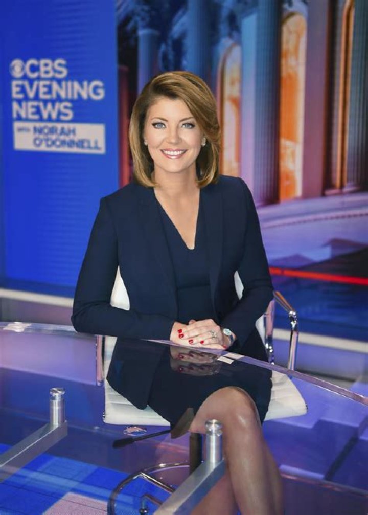 Female News Anchors, Ocean Blue Eyes, Chelsea Manning, Prince Harry Of Wales, Korean President