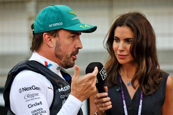 Fernando Alonso, McLaren, his girlfriend Linda Morselli at Italian GP