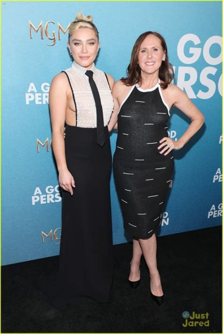 Florence Pugh Brings Mom Deborah & Grandma Pat to 'A Good Person