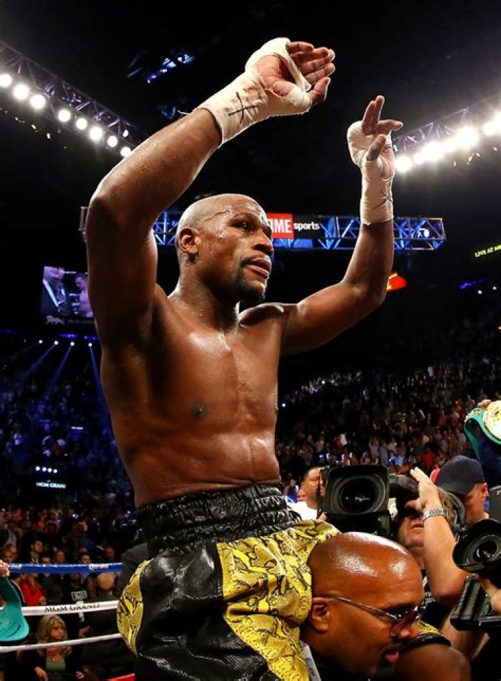 Floyd Mayweather Jr.'s daughter Iyanna "YAYA" Mayweather Biography