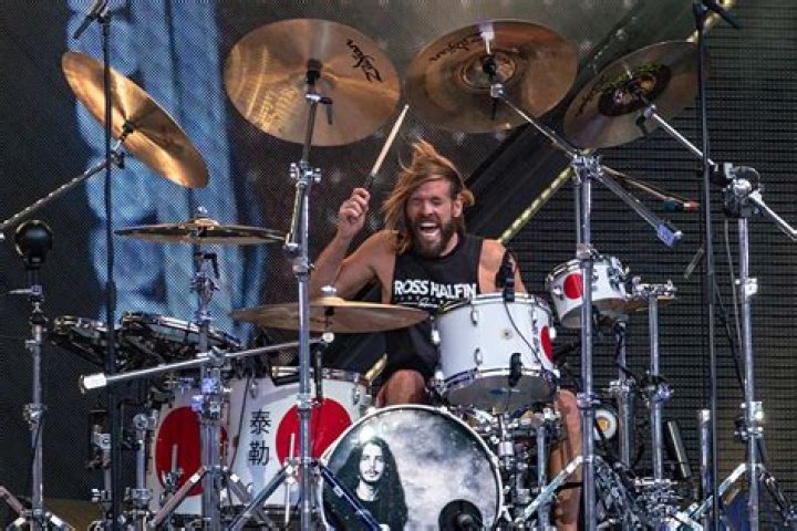 Foo Fighters drummer Taylor Hawkins has died Afrik Best Radio