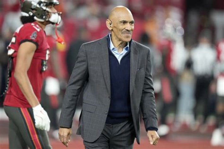 Former NFL Coach Tony Dungy Torched The Super Bowl Referees For Late