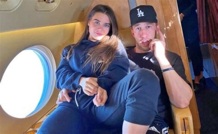 Fútbol Internacional Lana Rhoades y su enigma viral "Un futbolista con 43 millones de