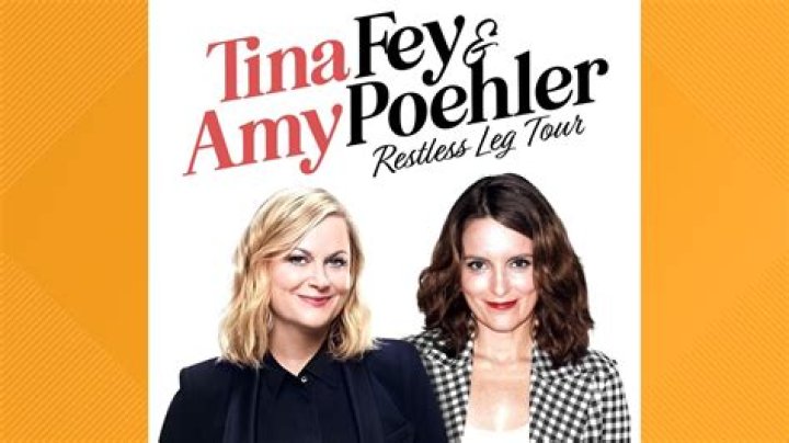 Funny couple Amy Poehler and Nick Kroll sat together in the audience