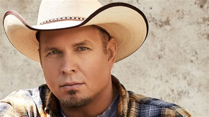 Garth Brooks Charlottes Got A Lot