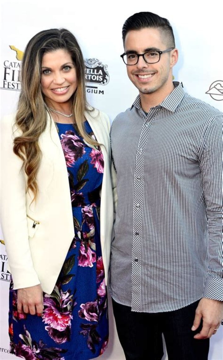Girl Meets World Star Danielle Fishel Quietly Divorces Husband E! News