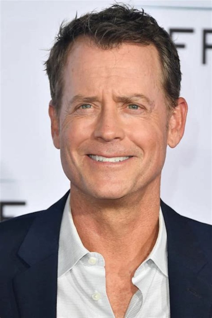 Greg Kinnear Net Worth 2024 Age, Cars, Home and Age