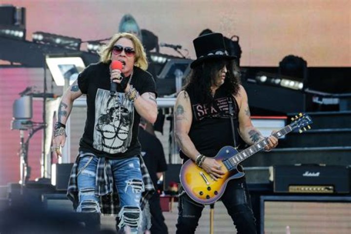 Guns N' Roses Axl Rose ne lancera plus jamais son micro dans la foule