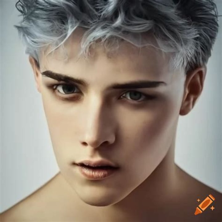 Guys With White Hair, White Hair Men, Sick Boy, Hair Reference, Character Aesthetic, Fashion